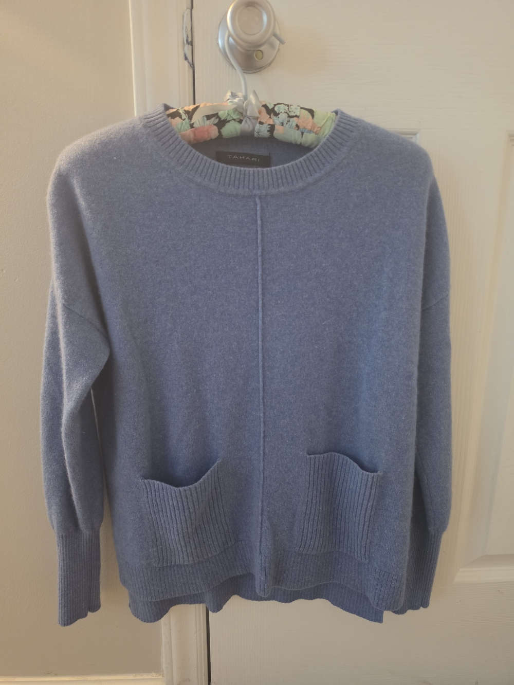 Tahari Light Blue Cashmere Crewneck Sweater with Front Pockets